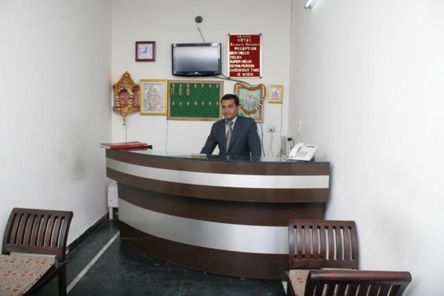 ホテルShivanta Residency リシケーシュ エクステリア 写真